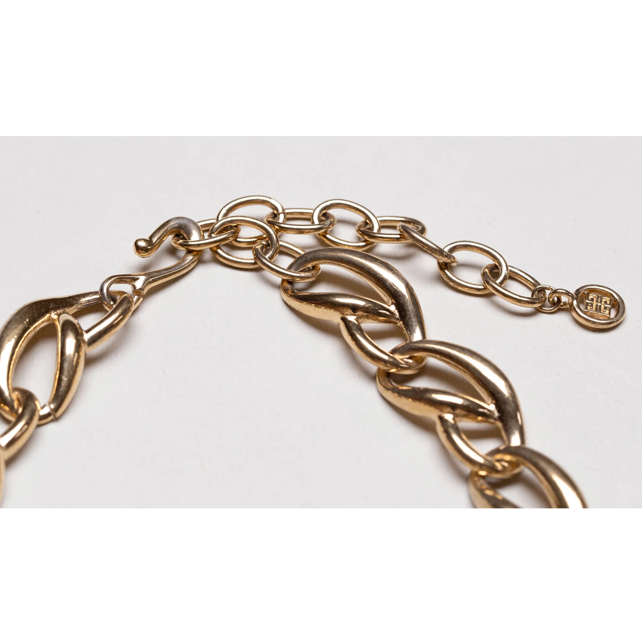 Vintage Givenchy Gold Link Chain Necklace - Image 4