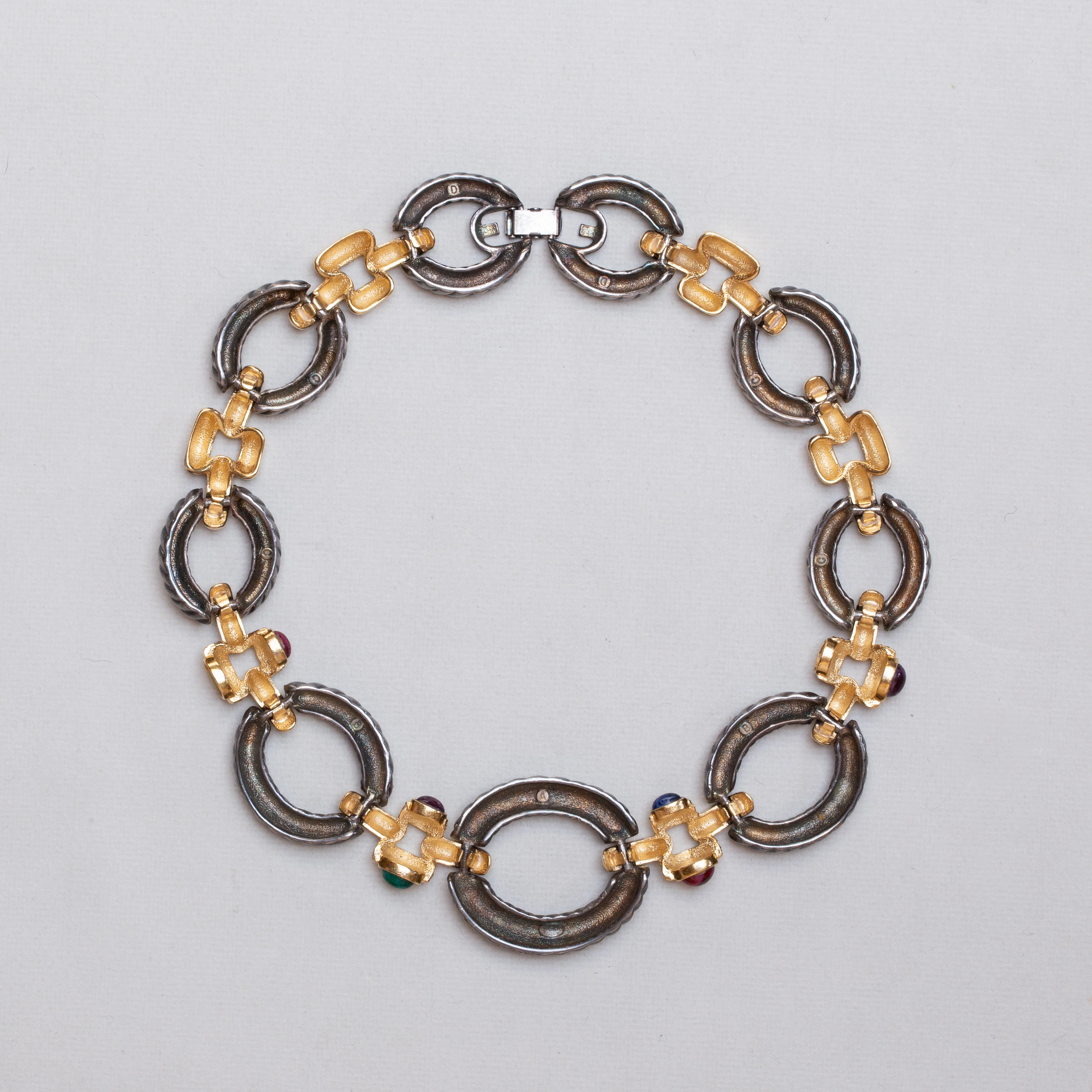 Vintage Gold and Black Chain Necklace - Image 4