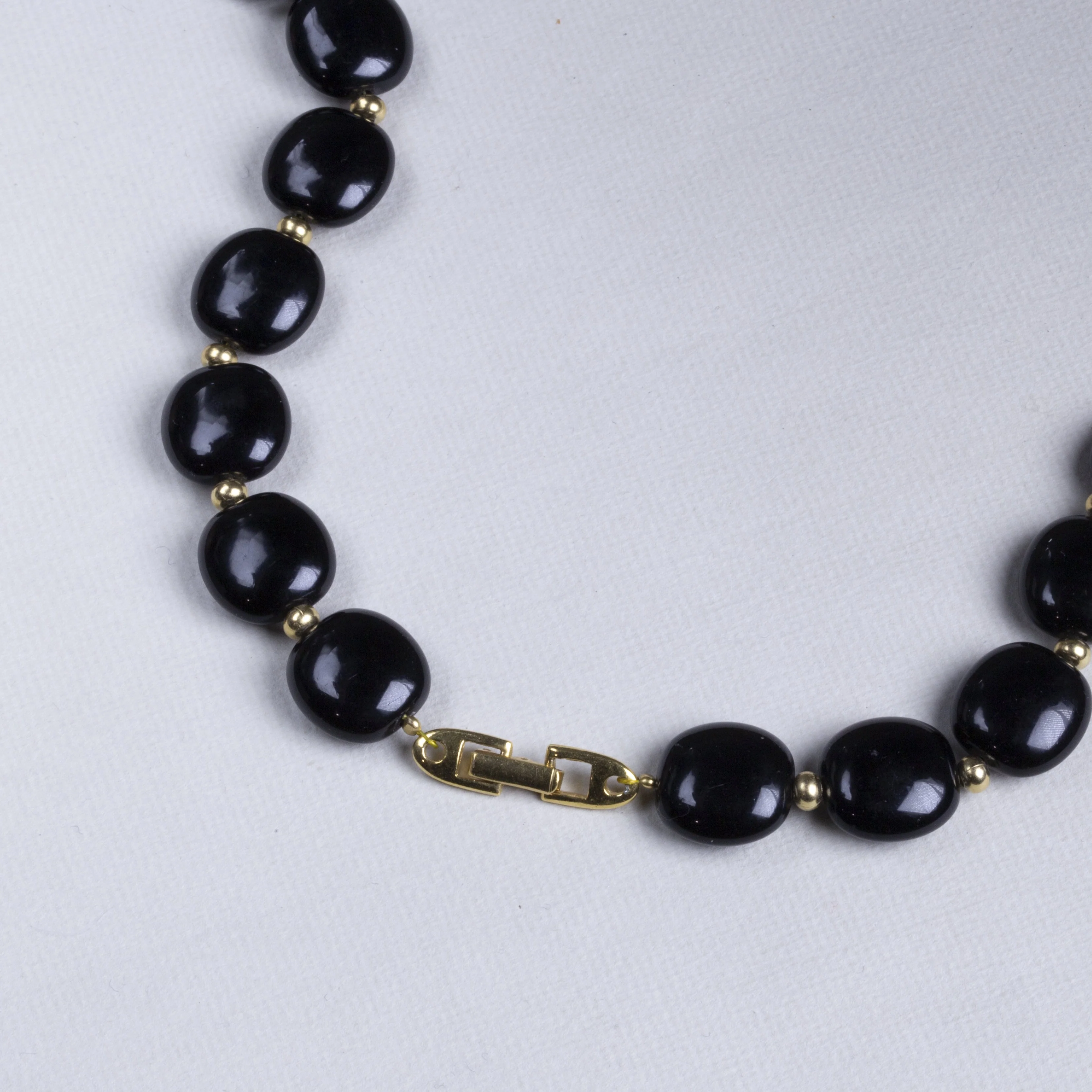 Vintage Black Enamel Pendant Necklace - Image 5