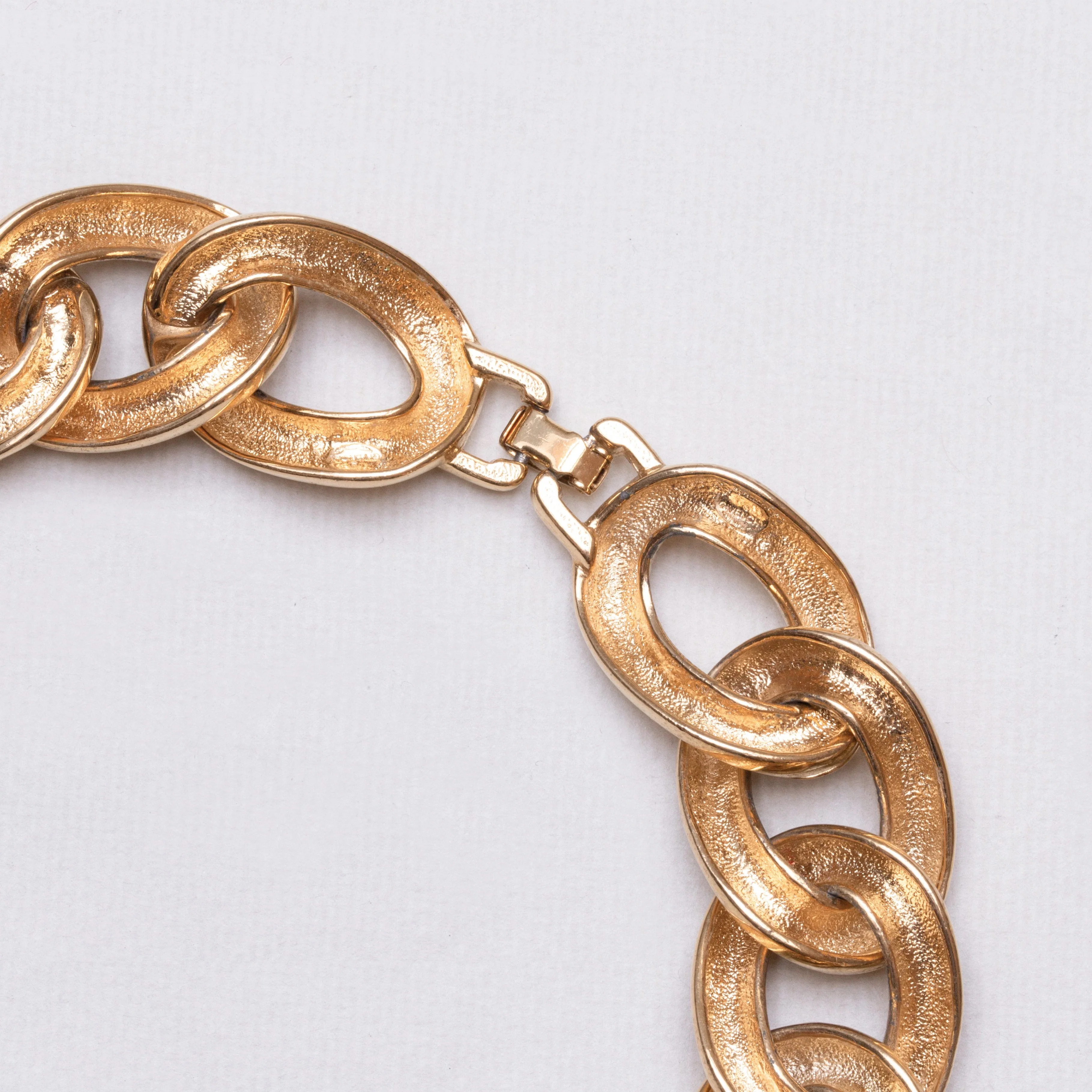 Vintage Gold Chain Necklace - Image 3