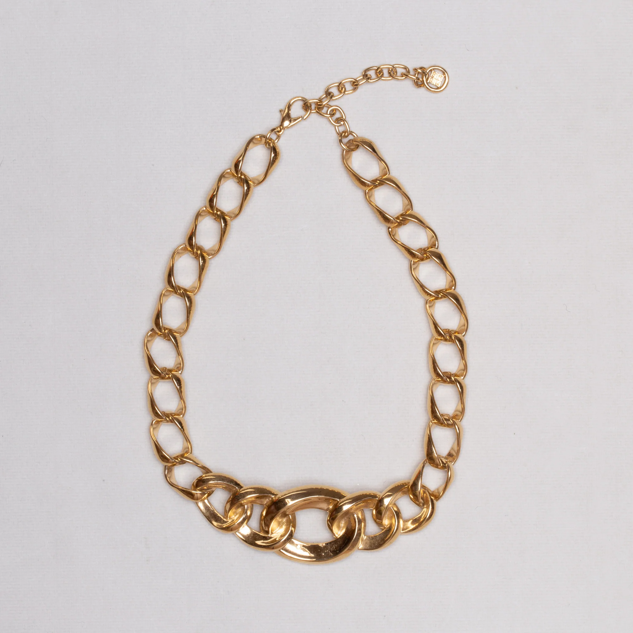 Vintage Gold Chain Necklace - Image 2