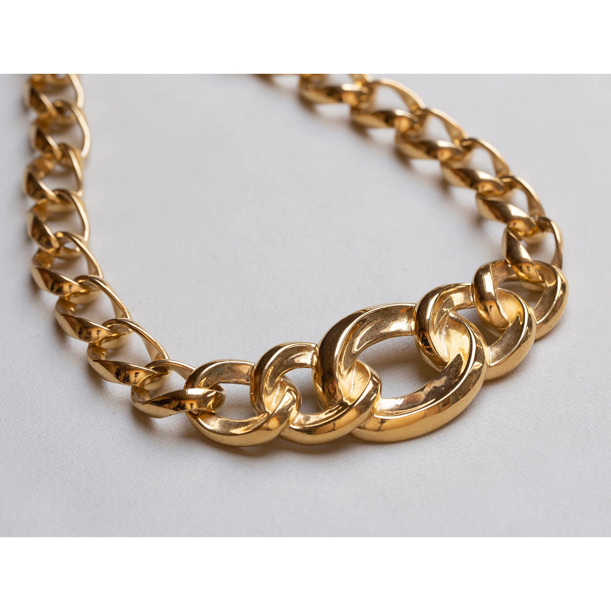 Vintage Gold Chain Necklace - Image 5