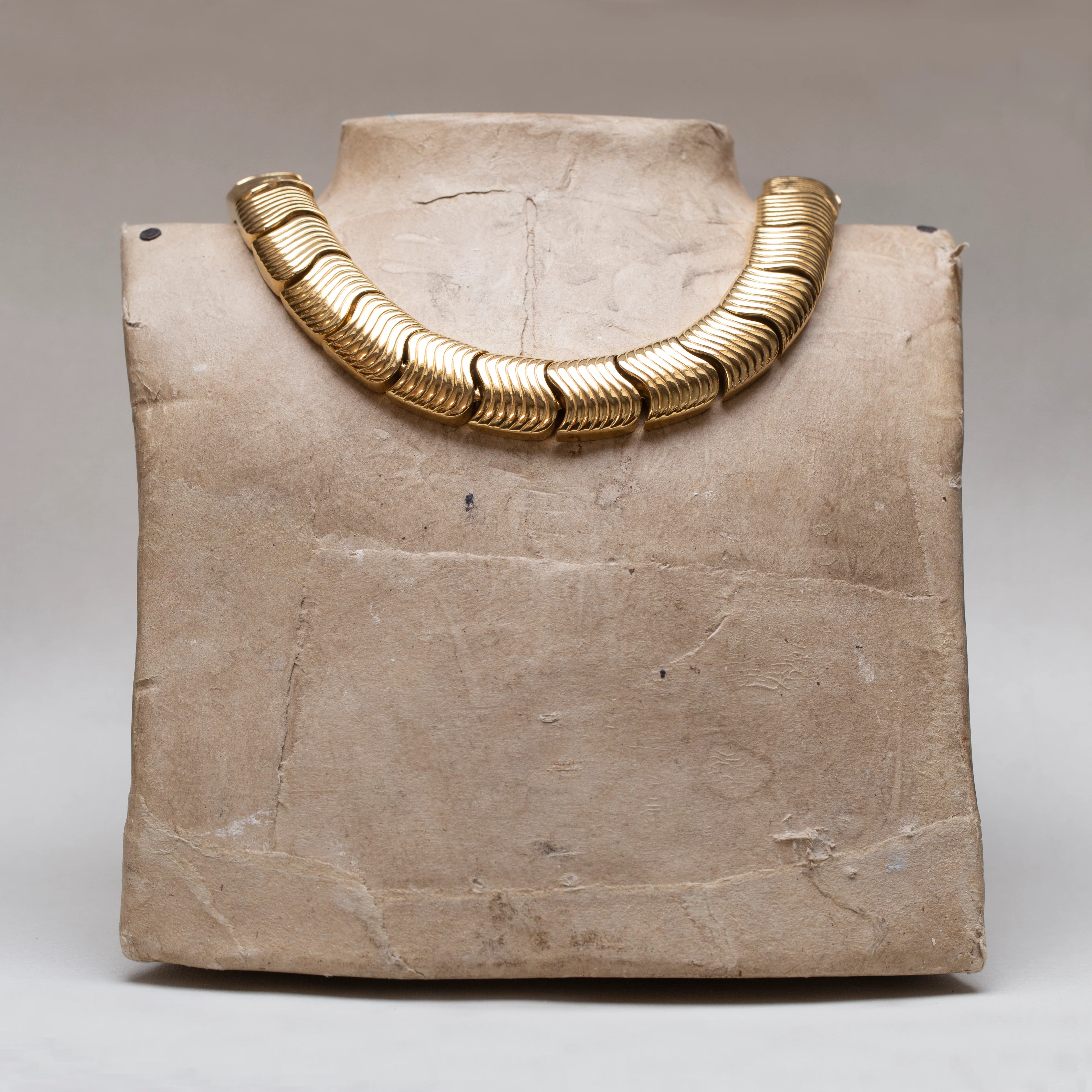 Vintage Gold Chain Necklace - Image 5