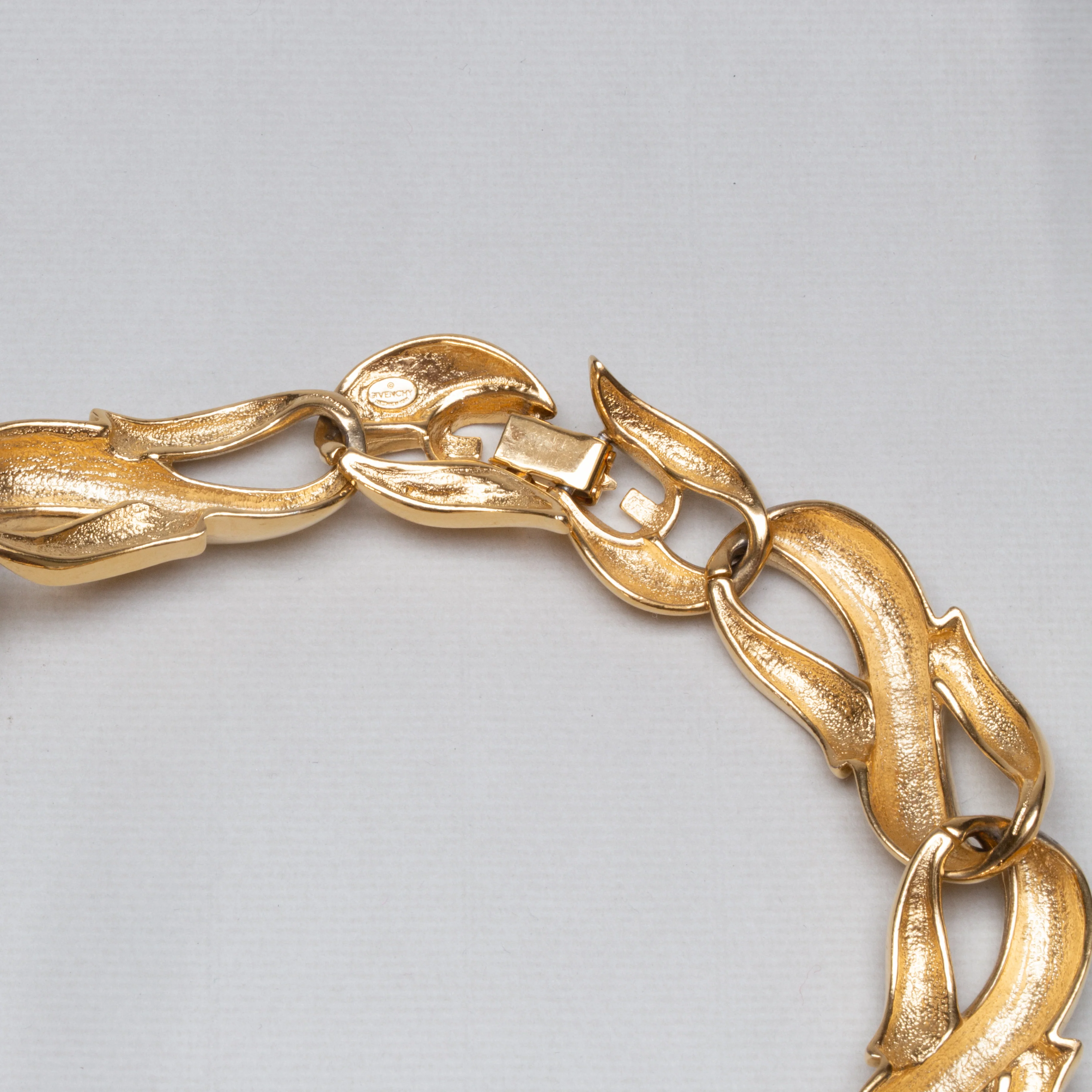 Vintage Gold Chain Necklace - Image 3