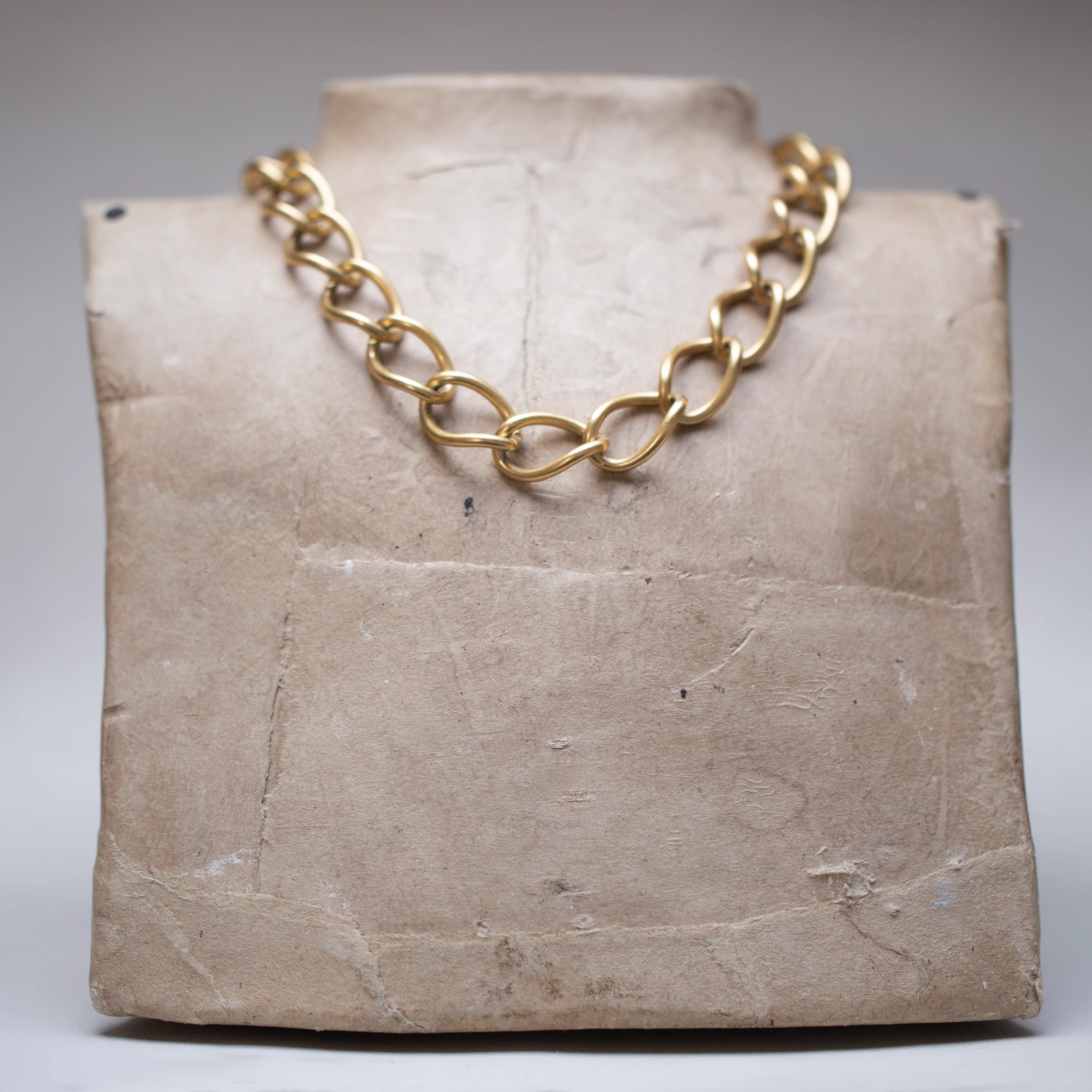 Vintage Gold Chain Necklace - Image 2