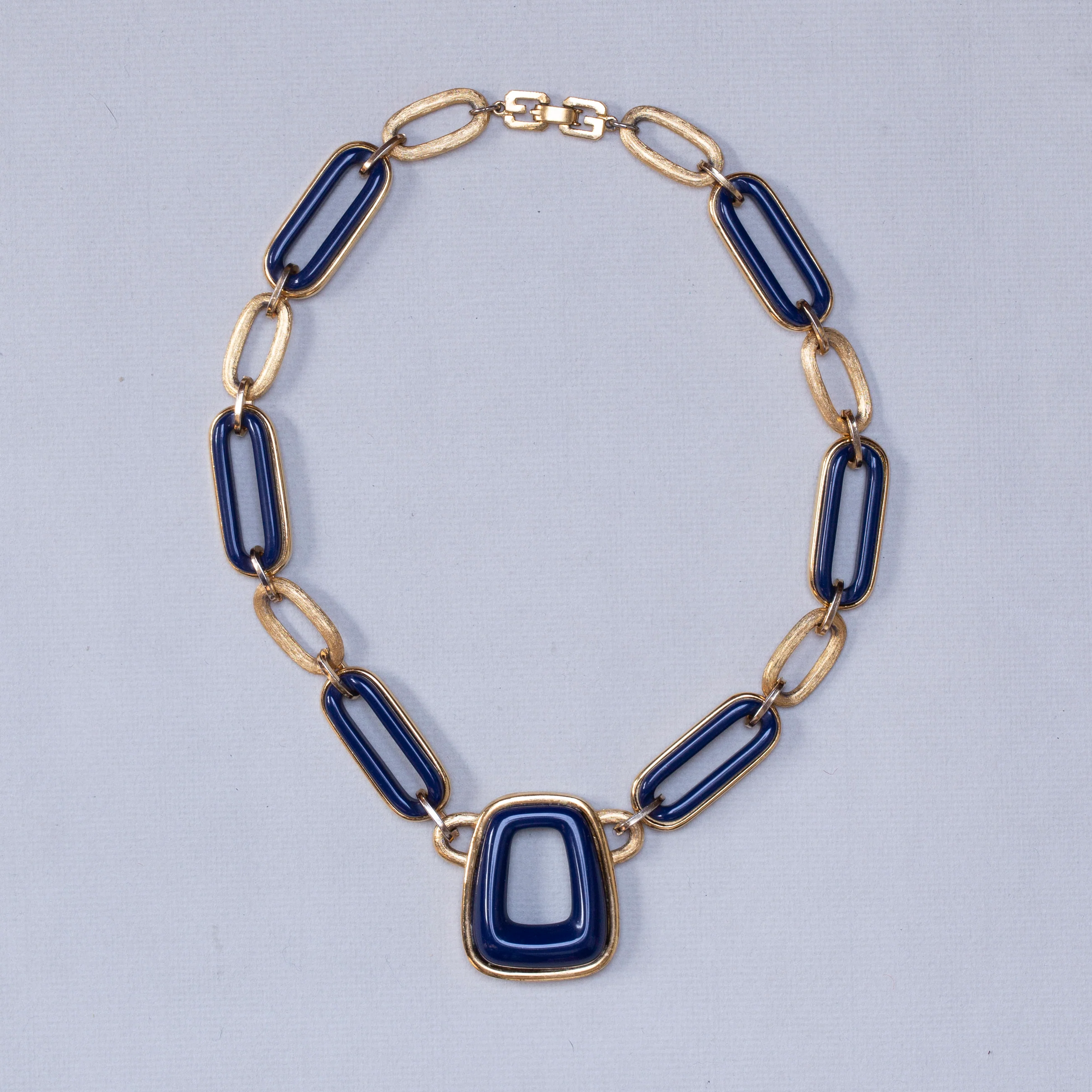 Vintage Gold Chain Necklace - Image 2