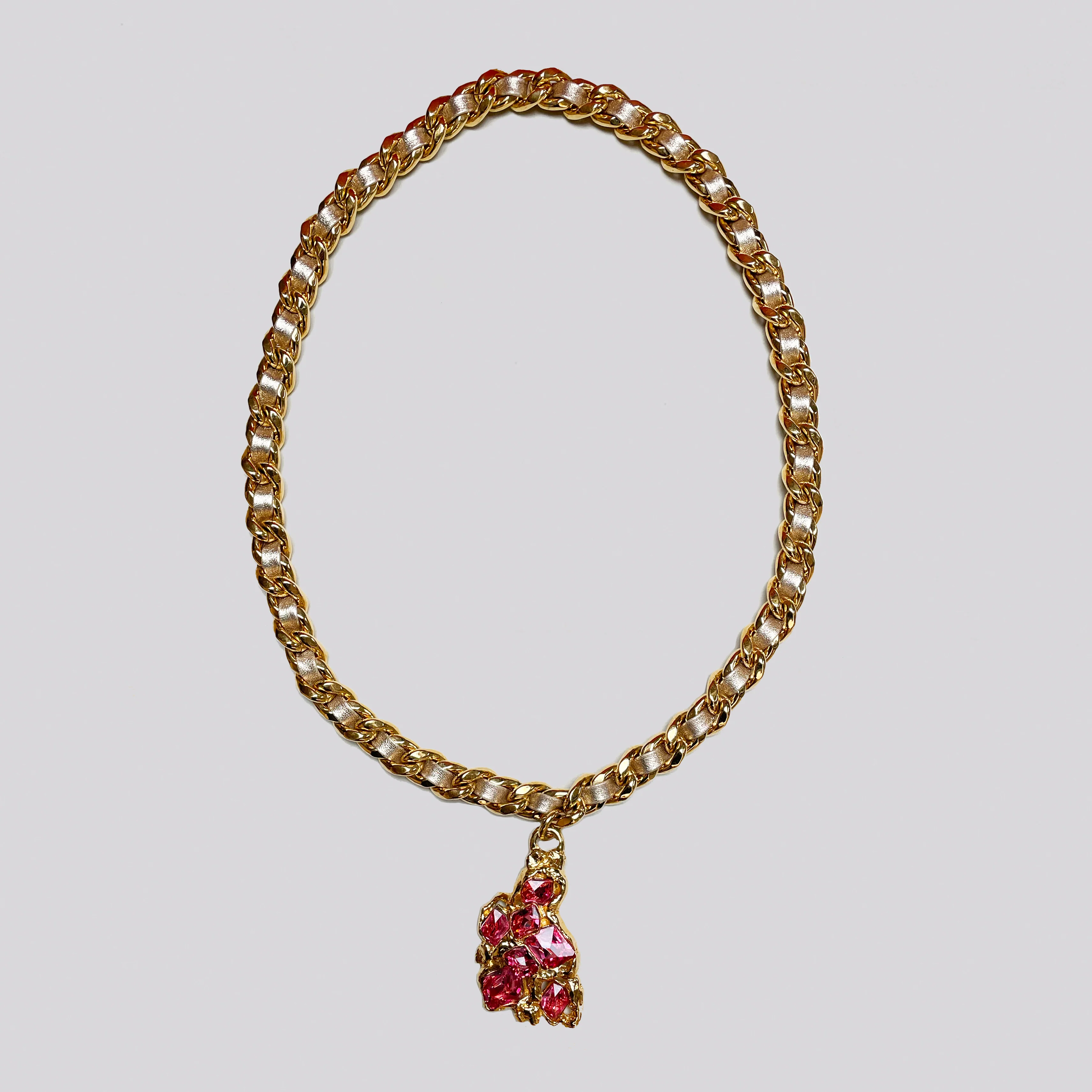 Vintage Gold Chain Necklace with Pink Stones - Image 2