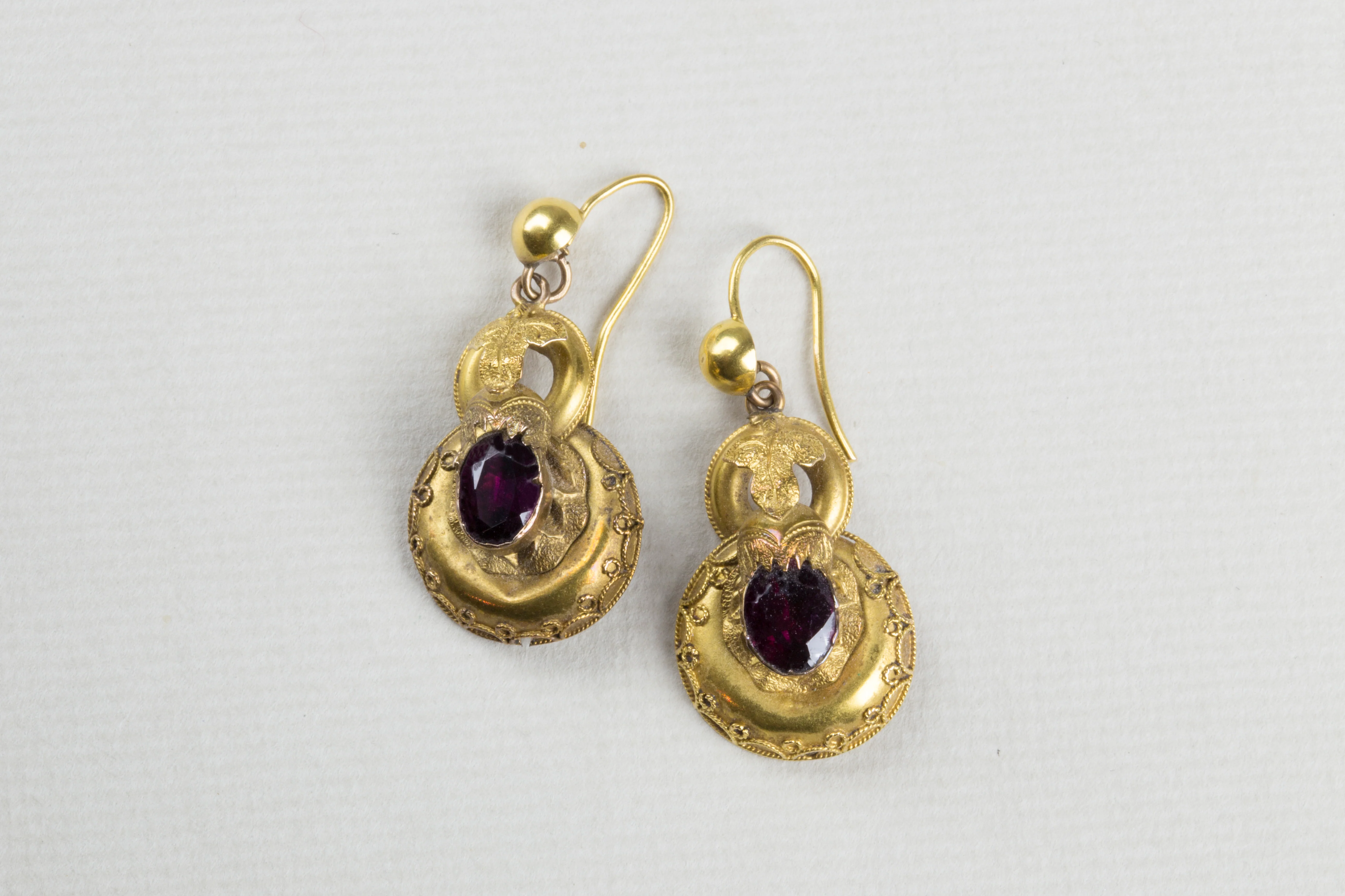 Vintage Gold Red Garnet Drop Earrings - Image 3