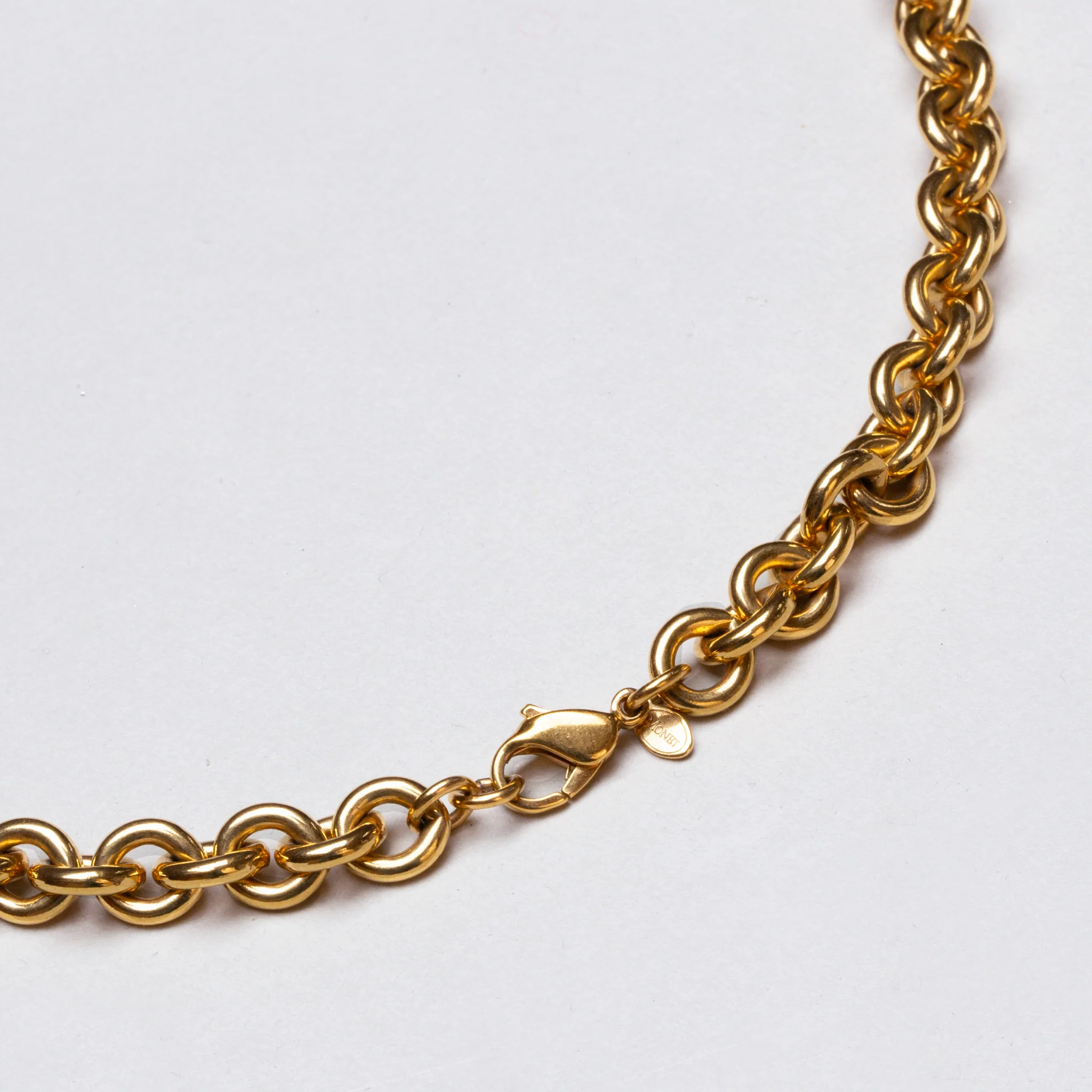 Vintage Monet Gold-tone Chain Necklace - Image 4