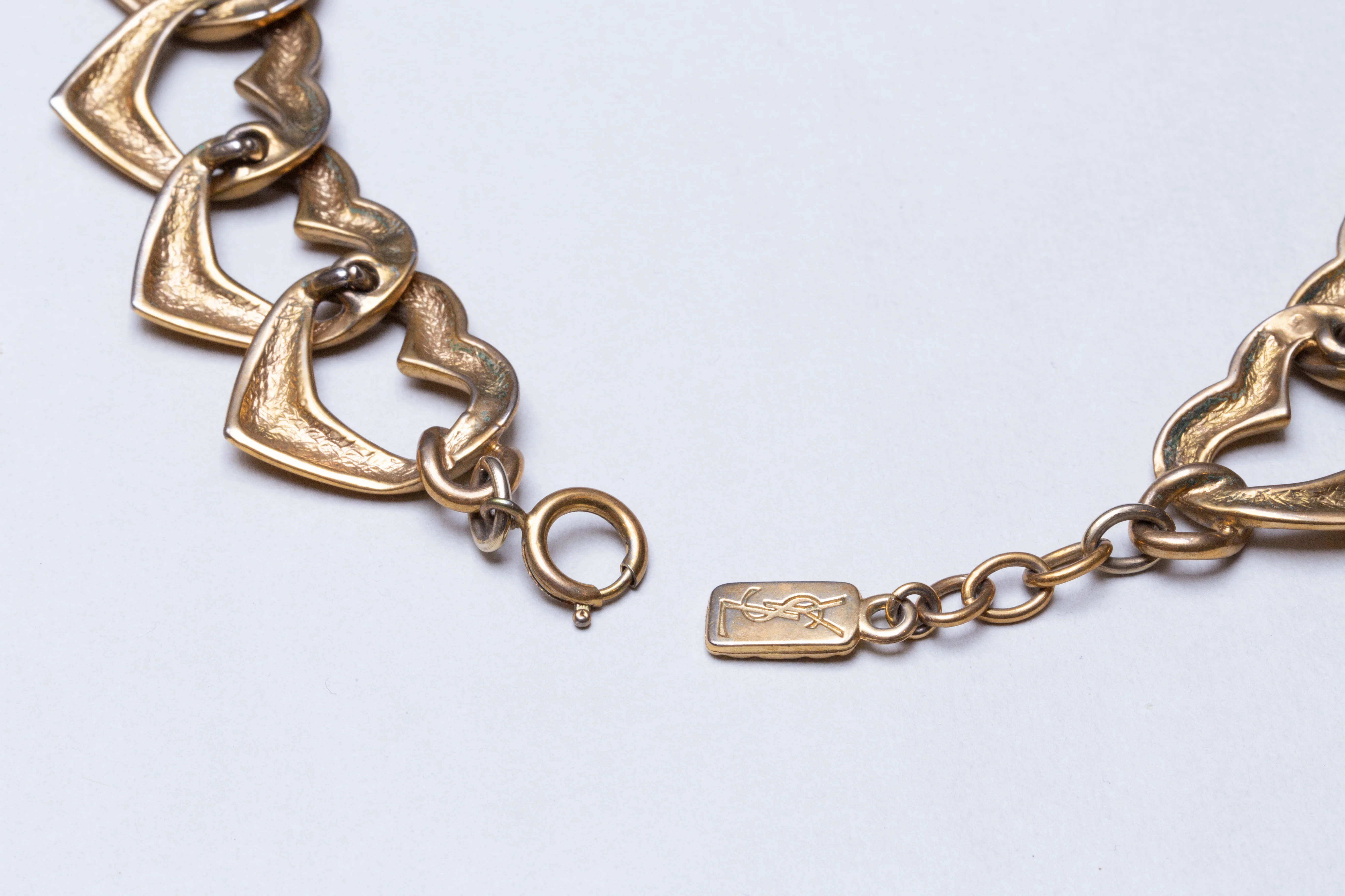 Vintage Heart Necklace in Gold and Silver - Image 5