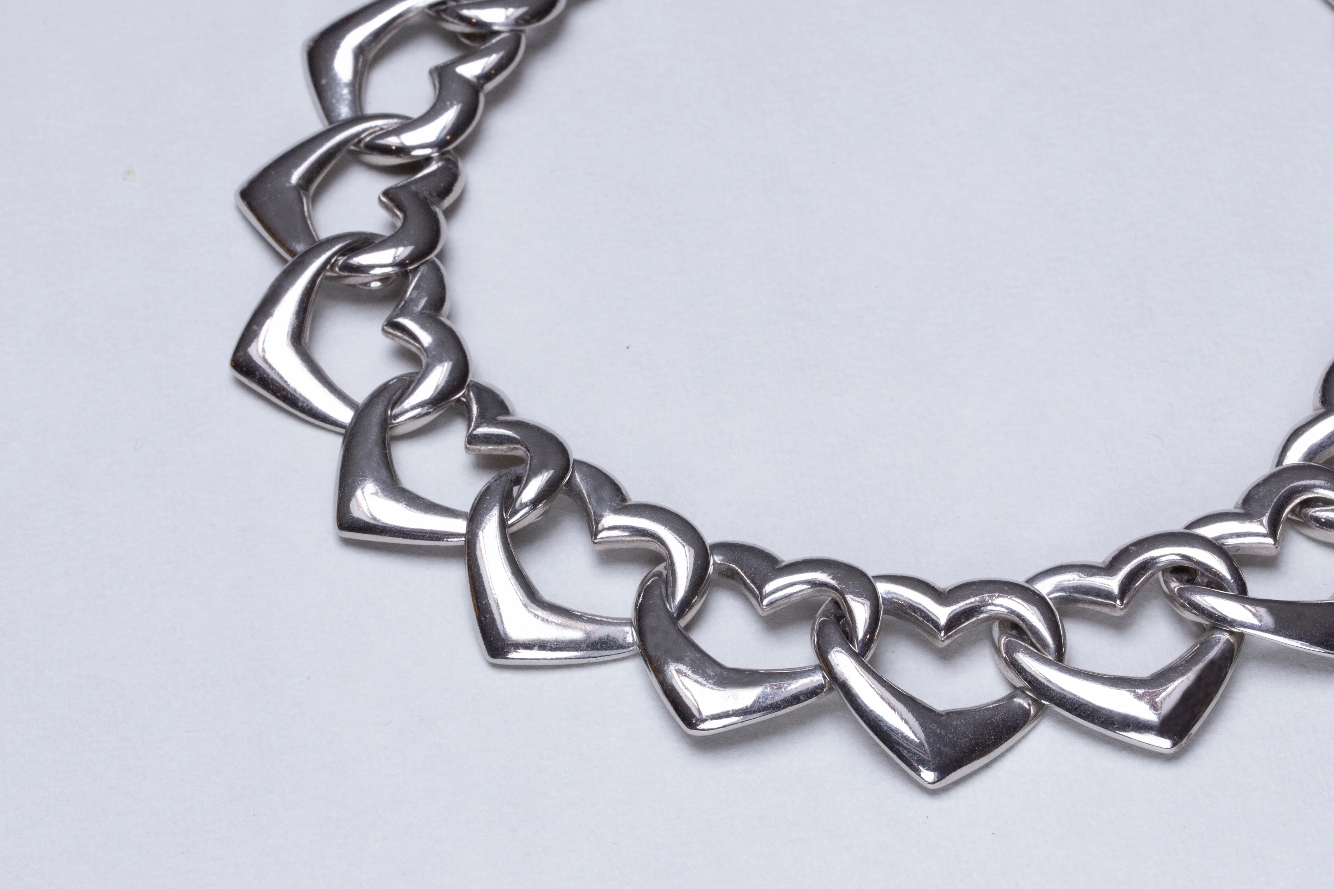 Vintage Heart Necklace in Gold and Silver - Image 6