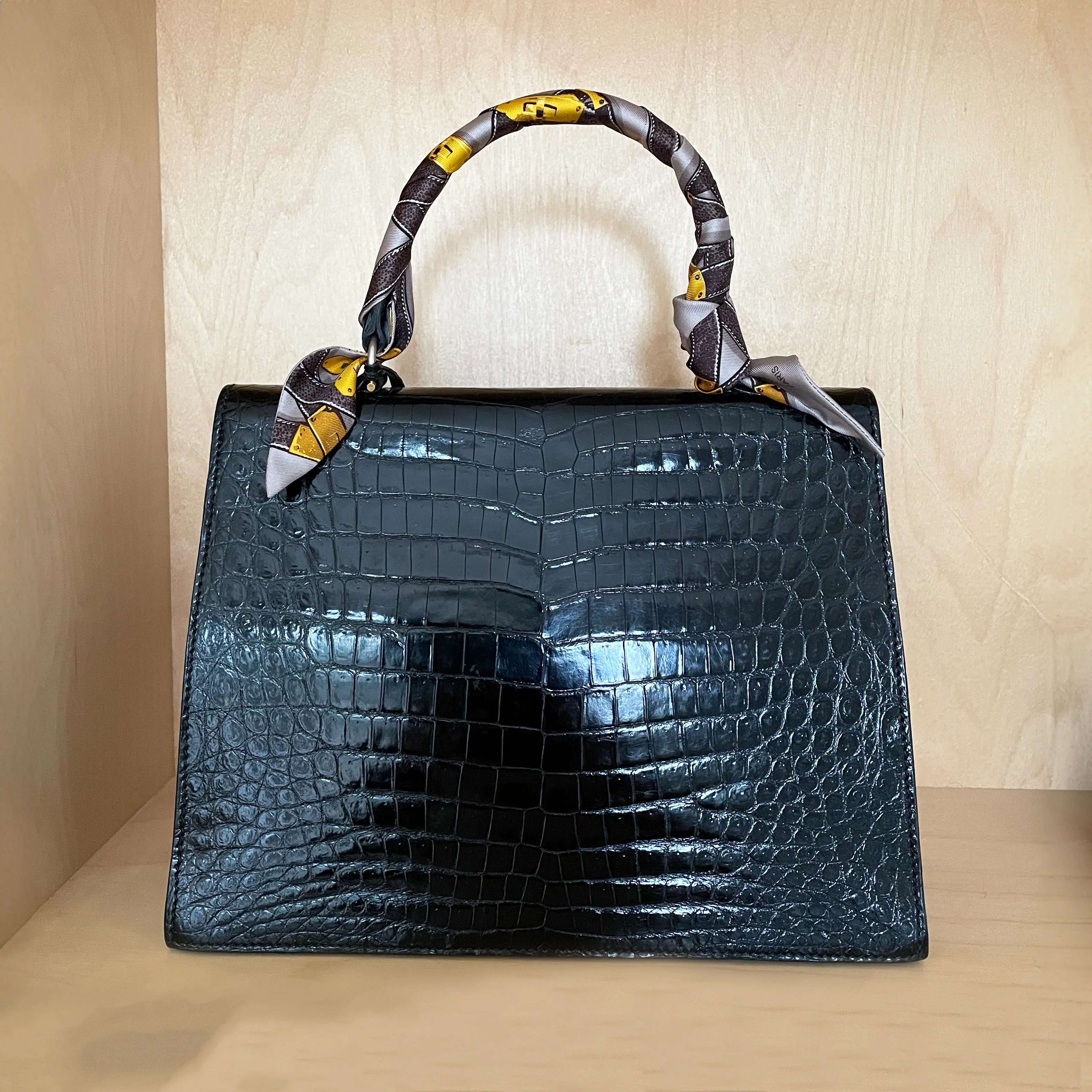 Vintage Morabito Niloticus Crocodile Kelly / Scala Bag 28cm - Image 2