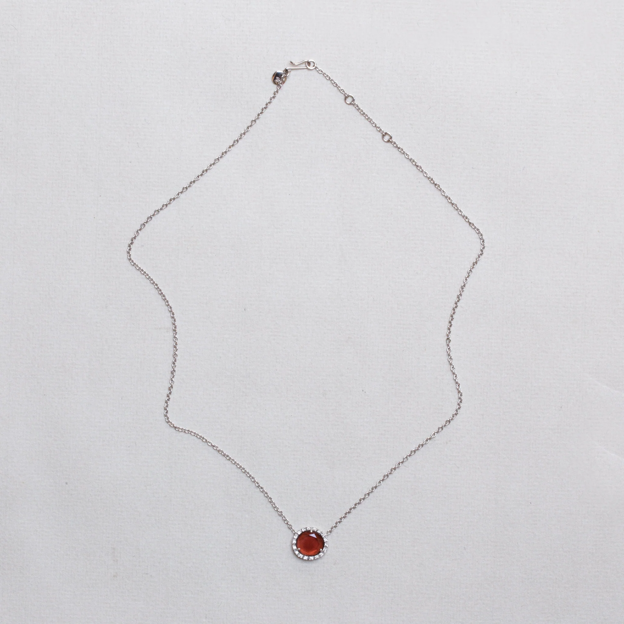 Vintage Pomellato White Gold Necklace with Garnet and Diamonds - Image 2