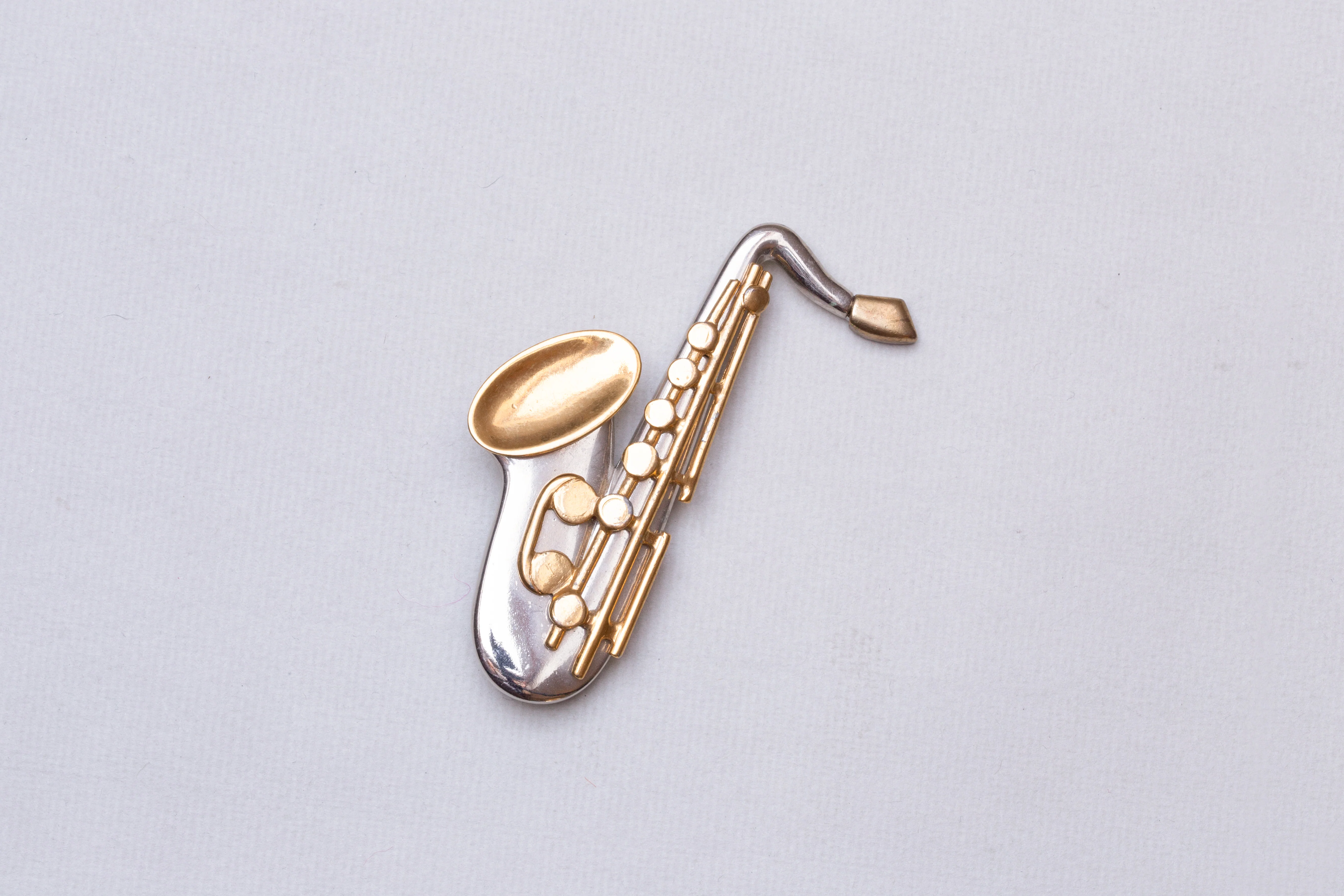 Vintage Saxophone Brooch - Image 3