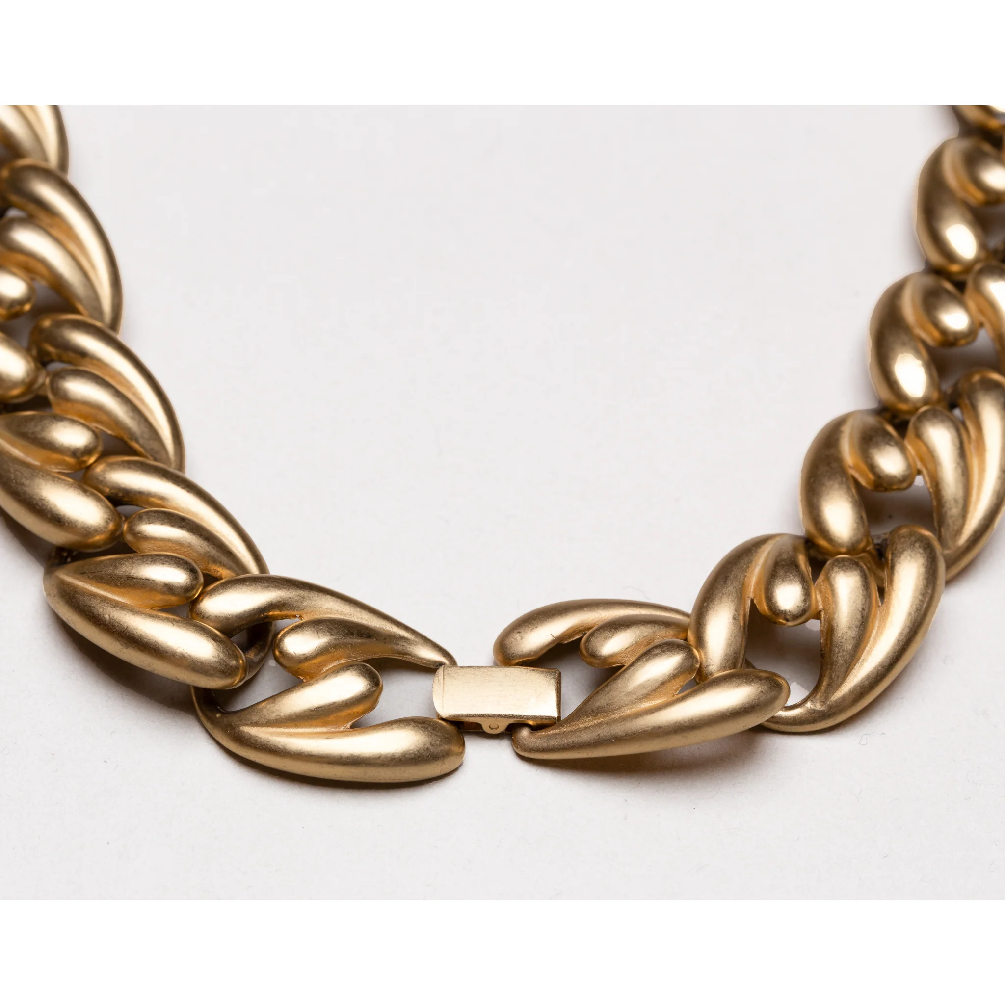 Vintage Set of Gold-tone Chain Necklace and Bracelet - Image 4