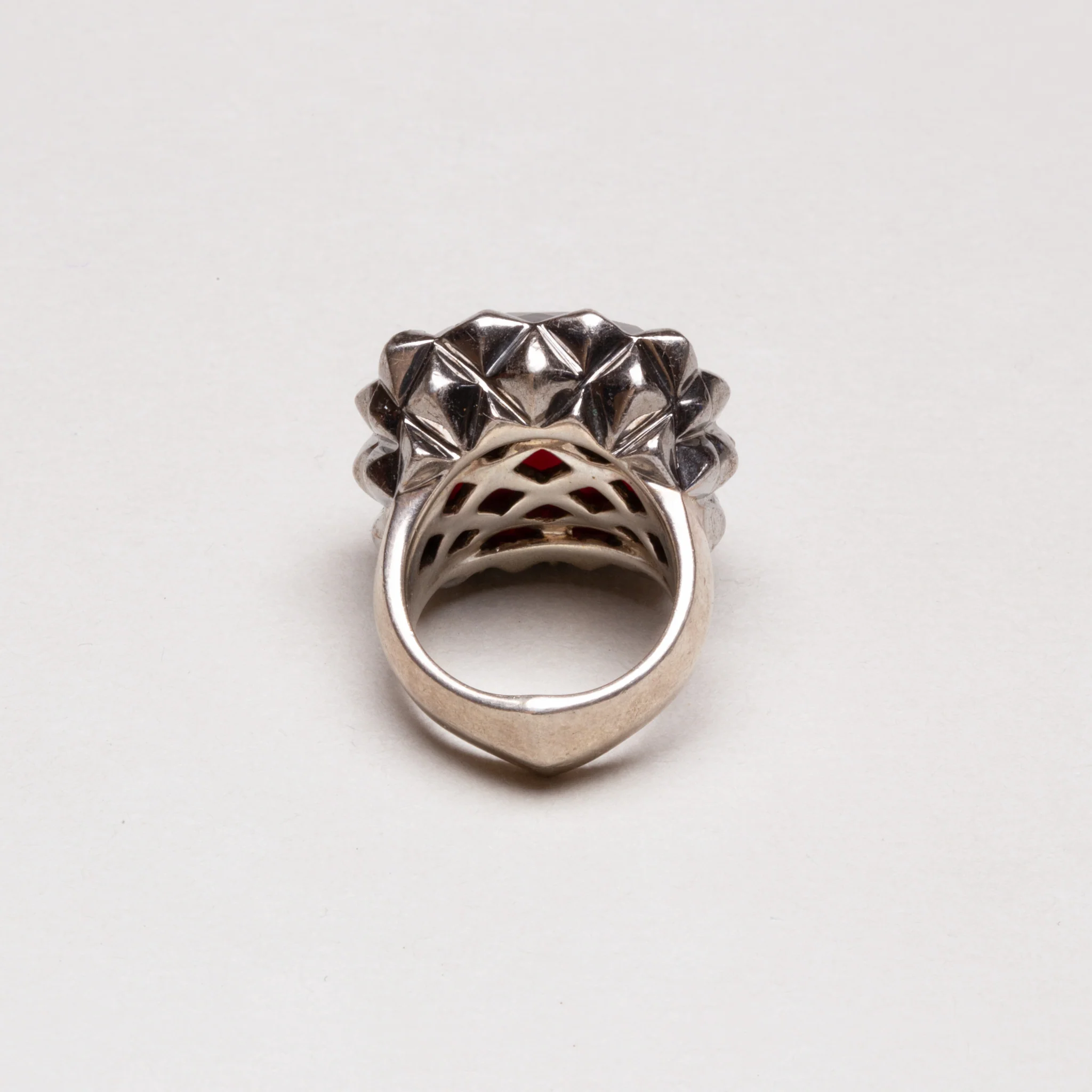 Vintage Sterling Silver Square Ring with Garnet - Image 3