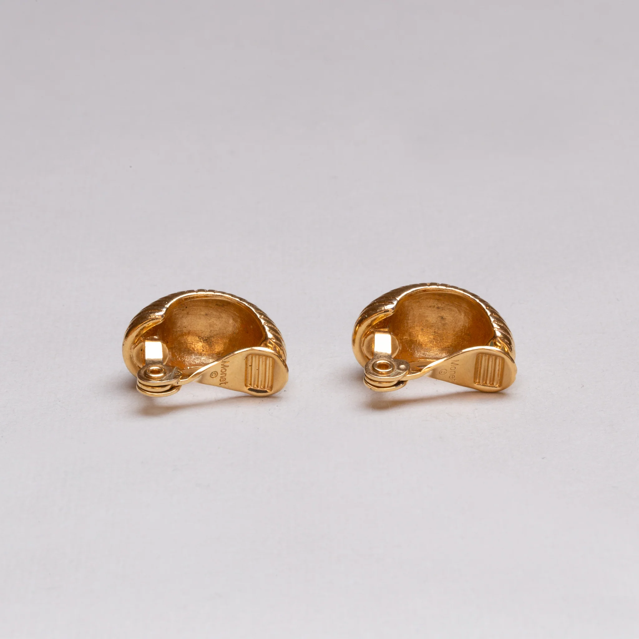 Vintage Monet Striped Gold Clip-on Earrings - Image 3