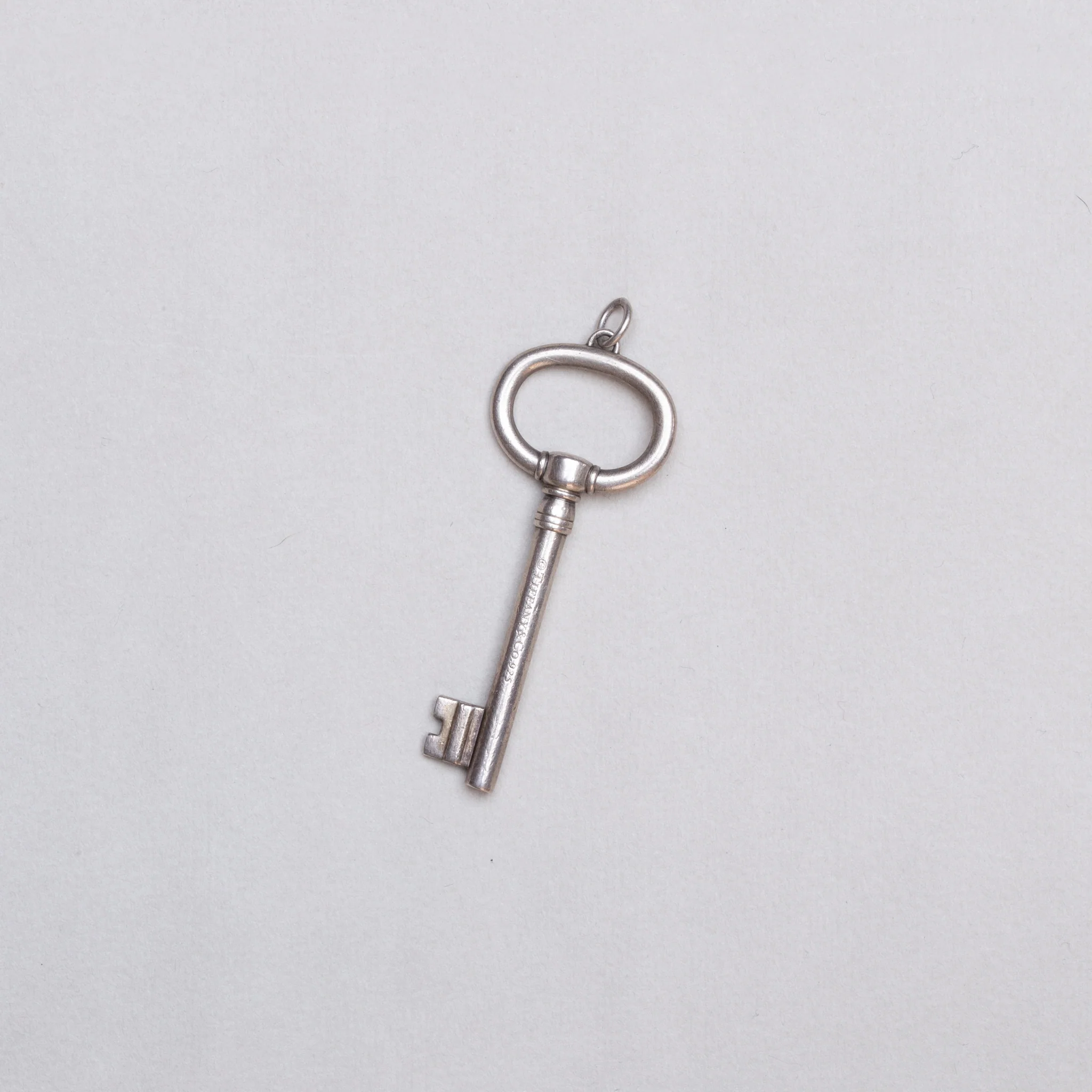 Vintage Tiffany Sterling Silver Key Pendant Charm - Image 3