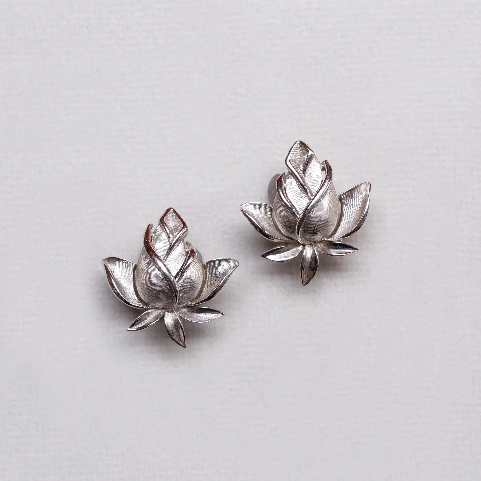 Vintage Trifari Flower Clip-on Earrings - Image 2