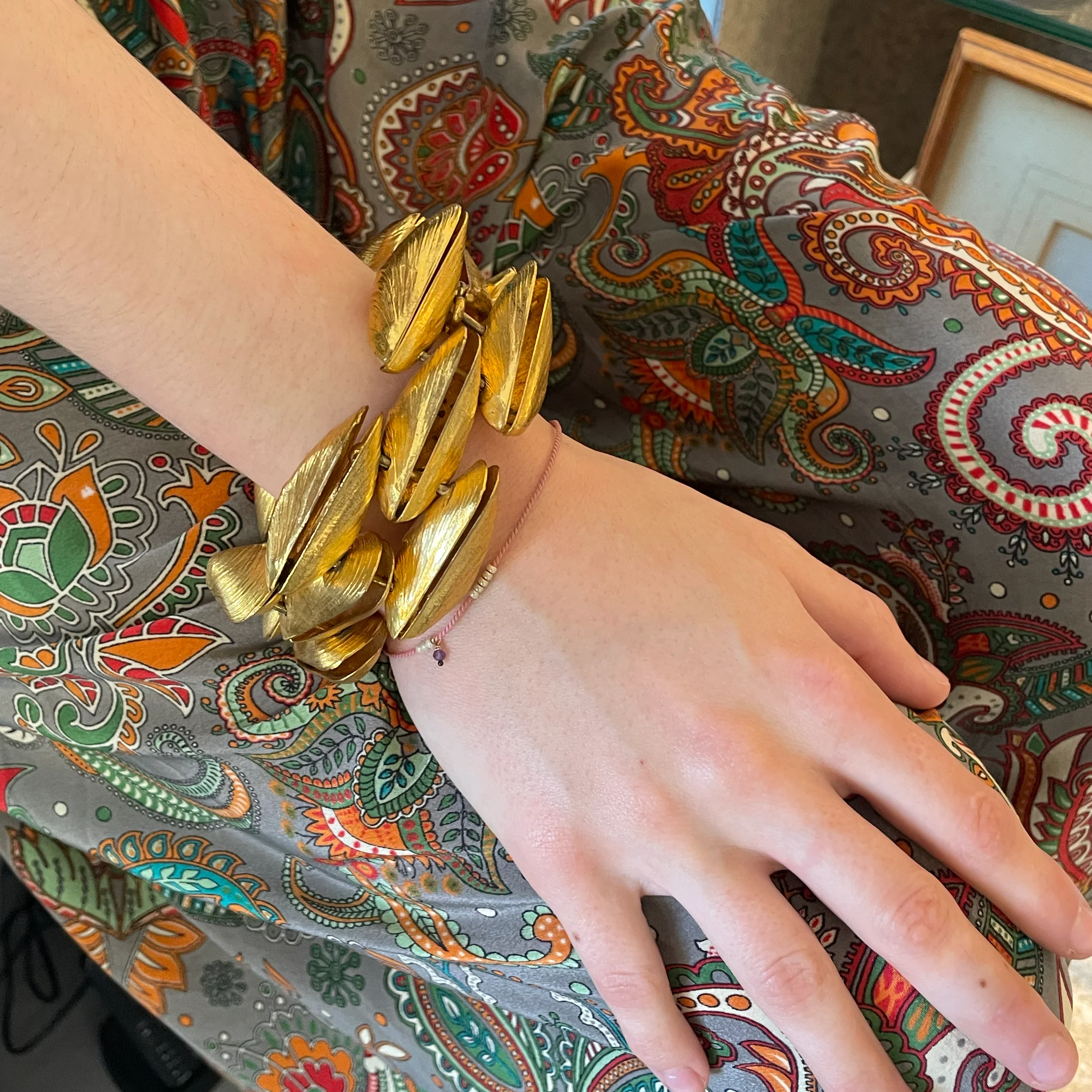 Vintage Van Der Straeten Shell Bracelet - Image 2