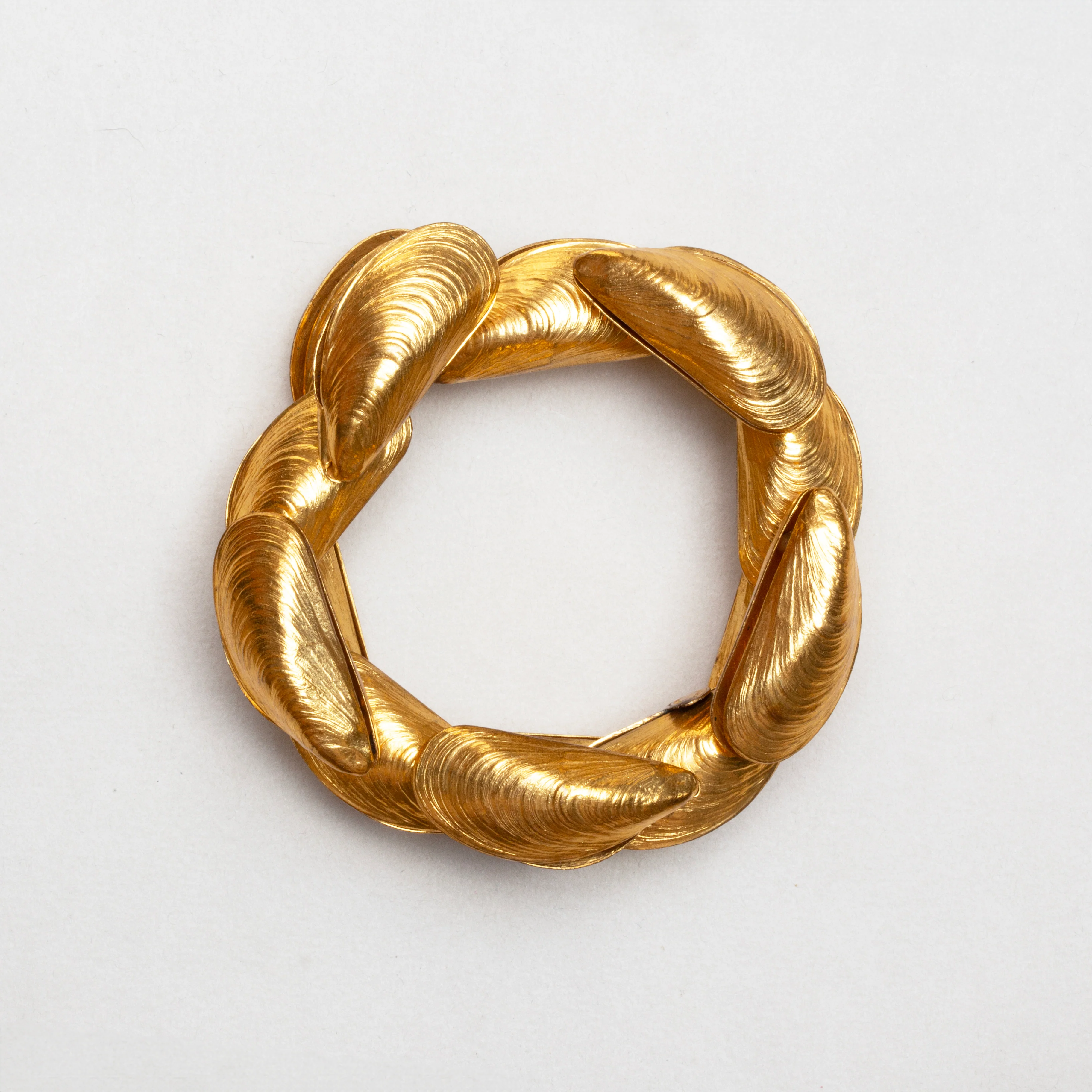 Vintage Van Der Straeten Shell Bracelet - Image 4