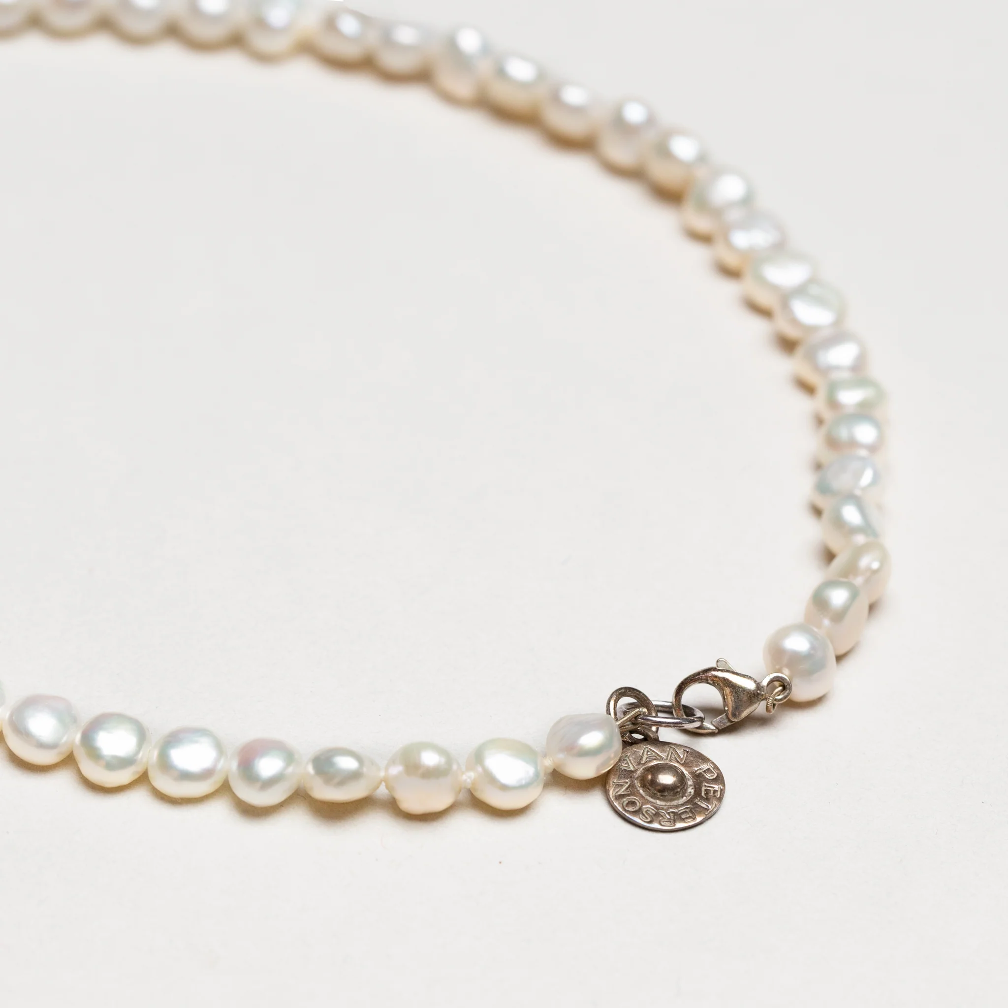 Vintage Van Peterson Pearl Necklace - Image 3