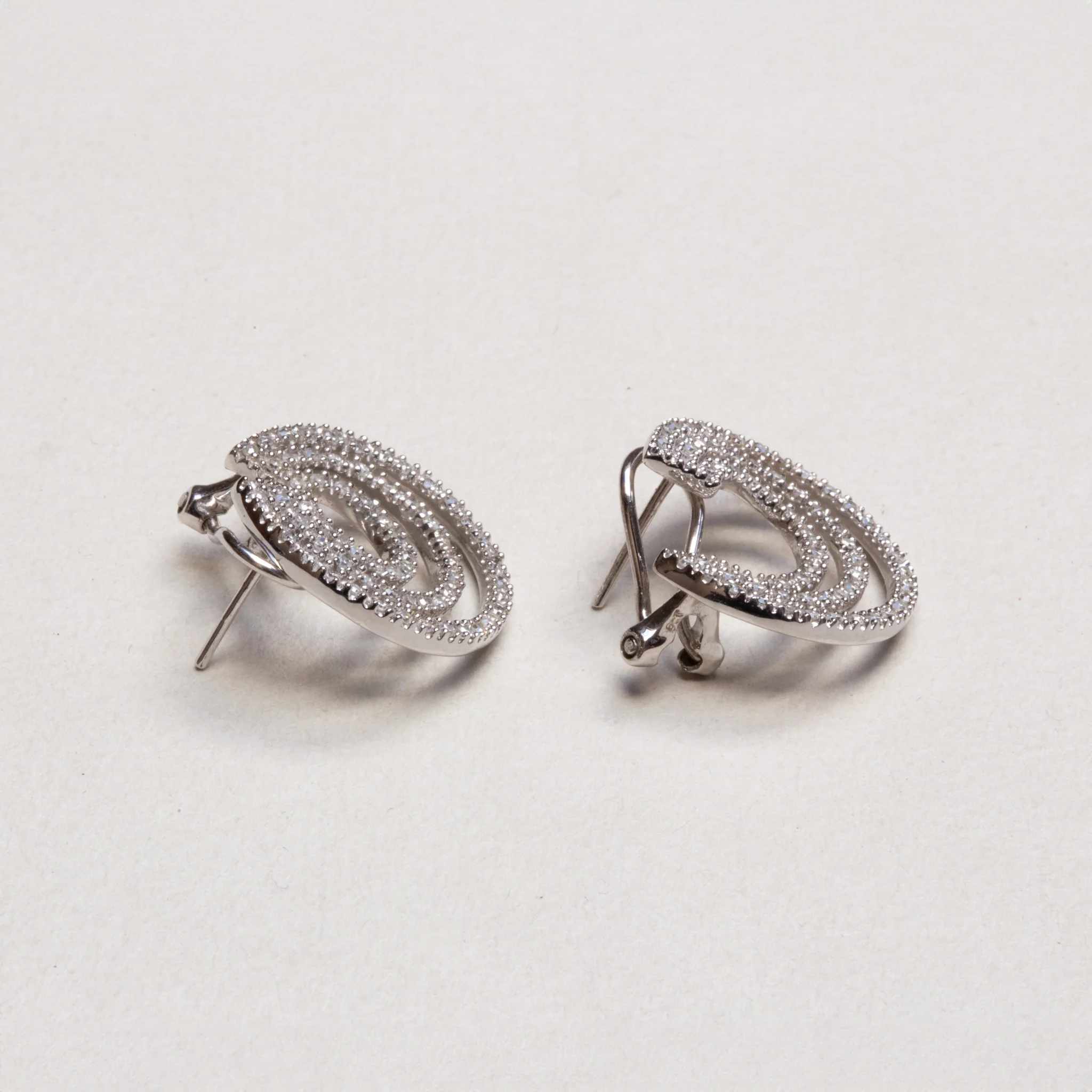 Vintage White Gold Diamond Stud Earrings - Image 2