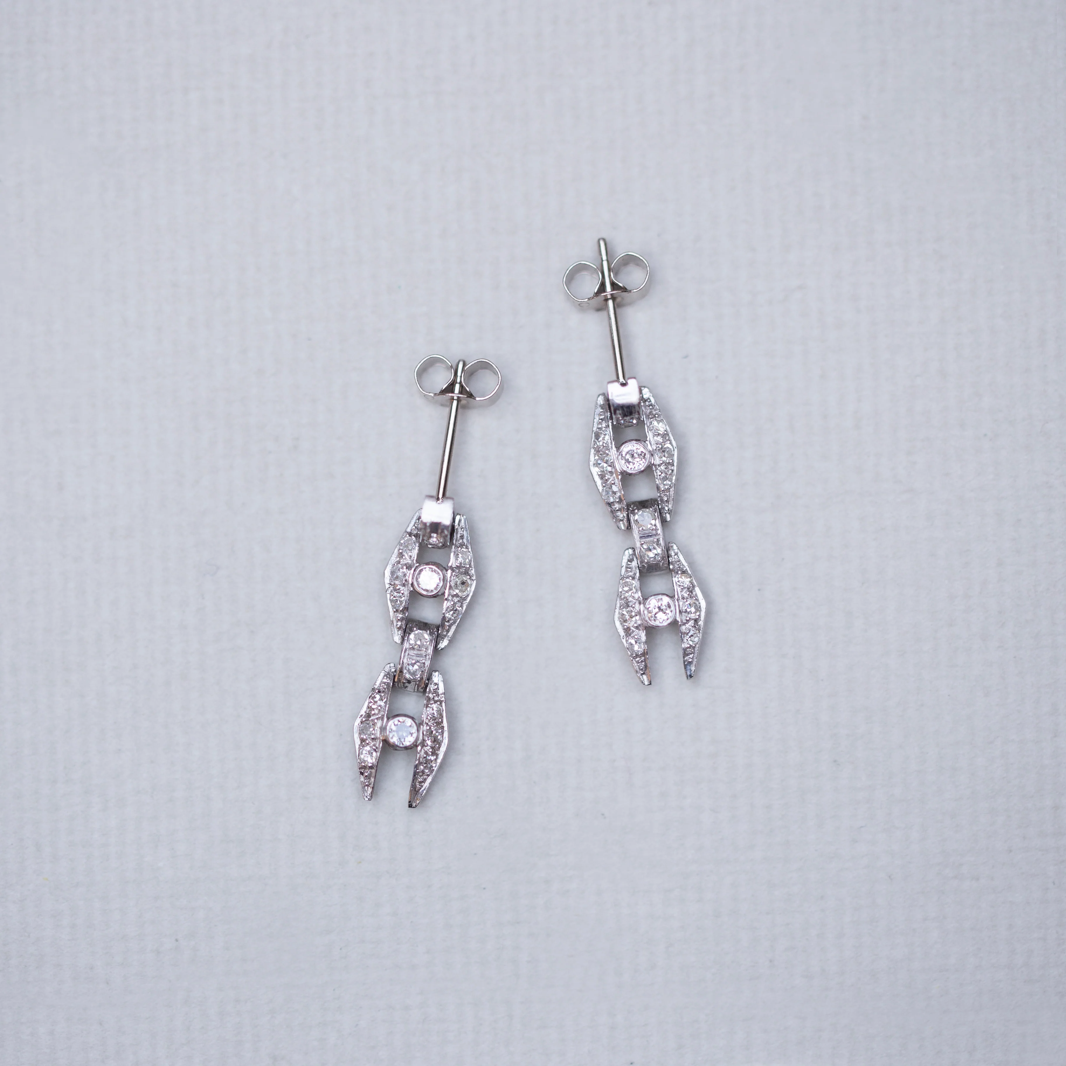 Vintage White Gold Stud Earrings with Diamonds - Image 2