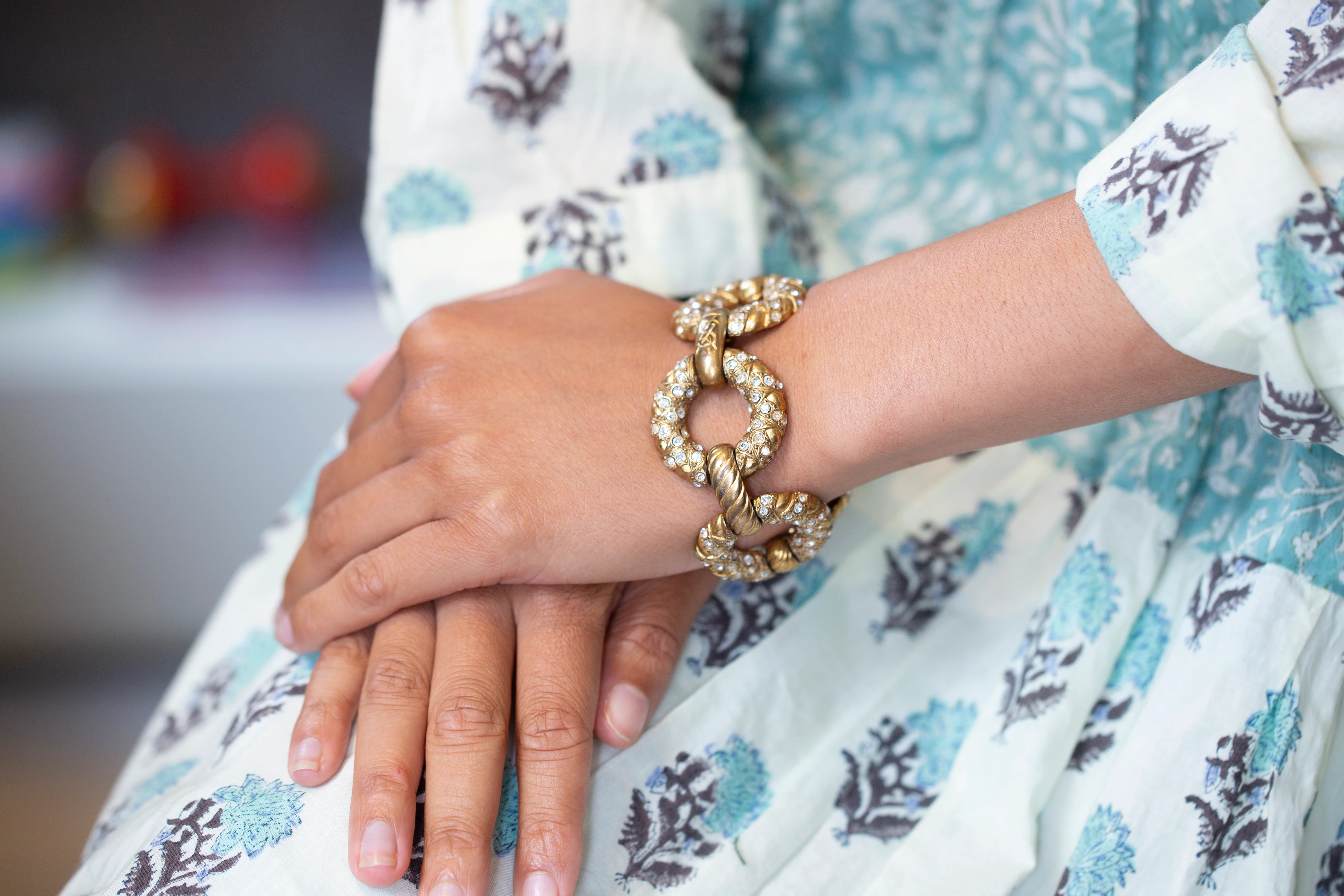 Vintage YSL Gold Link Bracelet with Rhinestone - Image 3