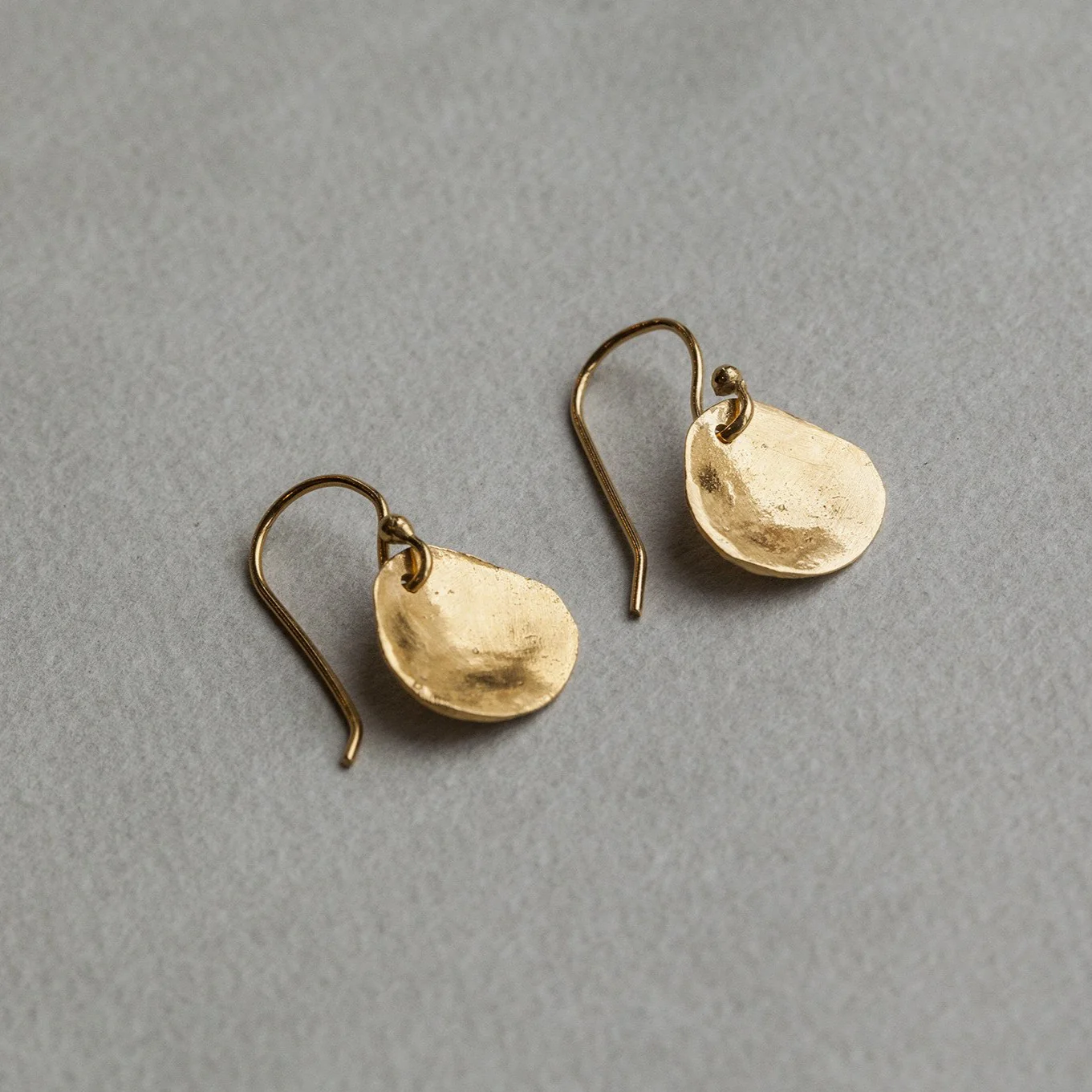 Hammered Disc Earrings - Image 3