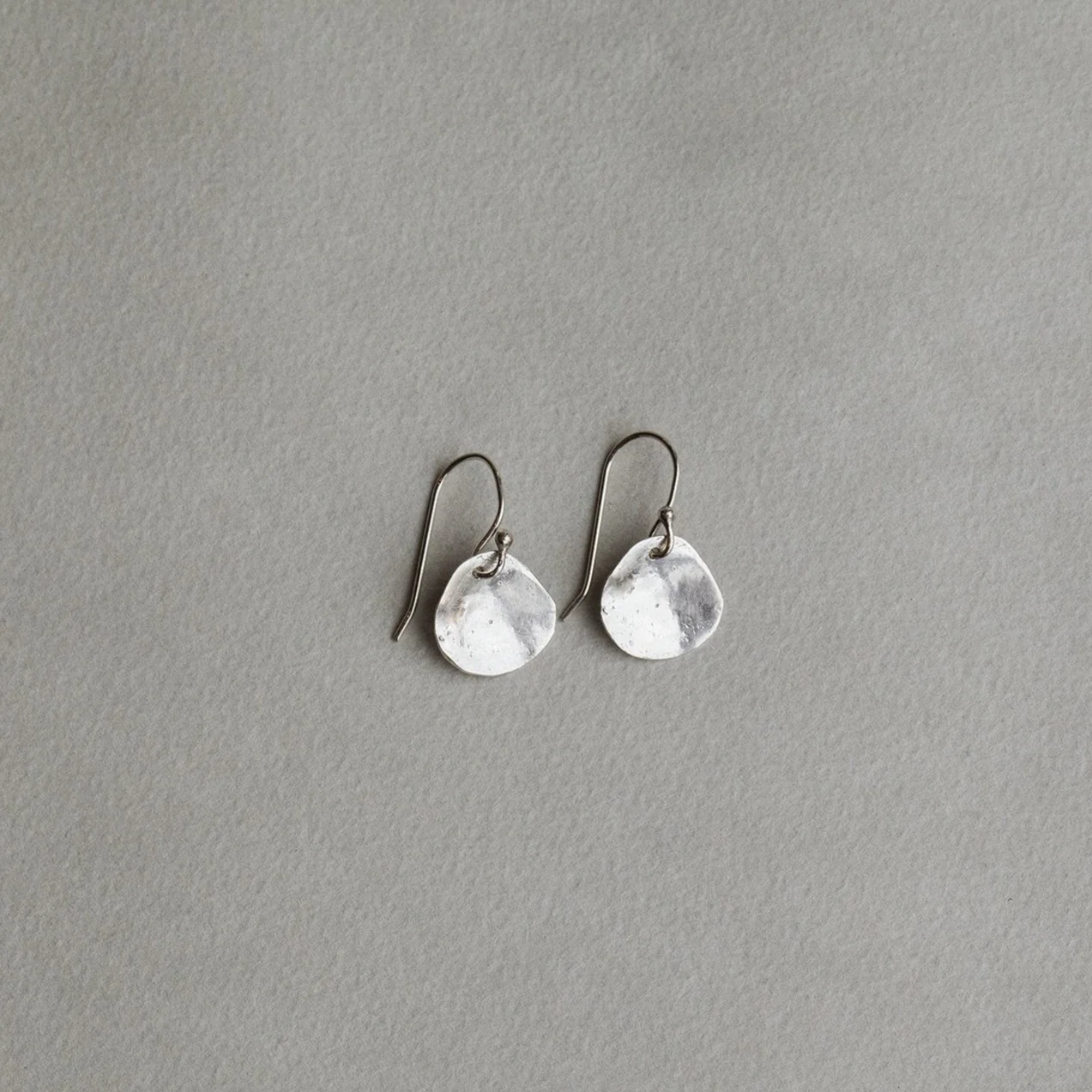 Hammered Disc Earrings - Image 4